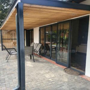 Aluminium Folding Door 2